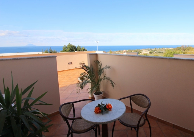 Imagen de la habitación del Hotel La Bussola Restaurant. Foto 2