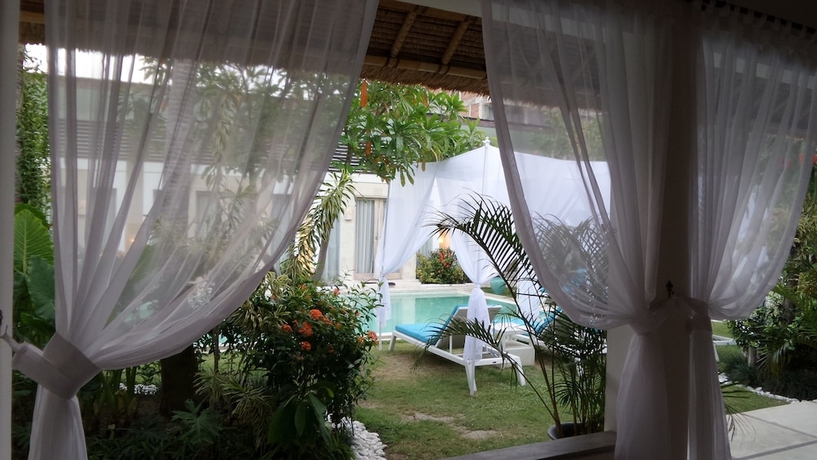 Imagen de los interiores del Hotel La Cabana and Villas. Foto 16