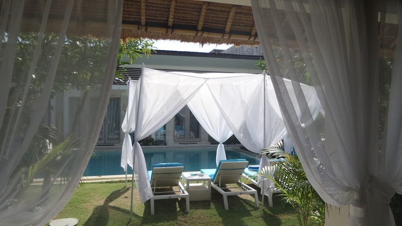 Imagen de los interiores del Hotel La Cabana and Villas. Foto 17