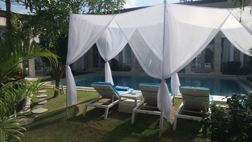 Imagen de los interiores del Hotel La Cabana and Villas. Foto 18