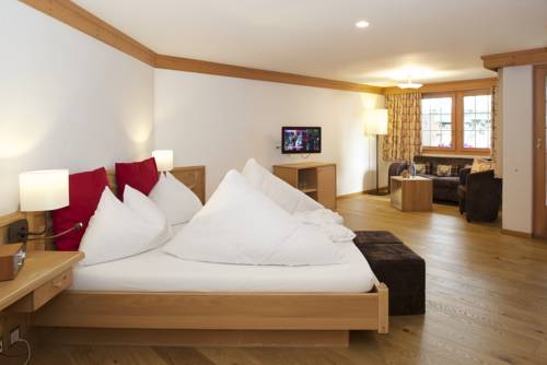 Imagen de la habitación del Hotel La Cabane. Foto 5