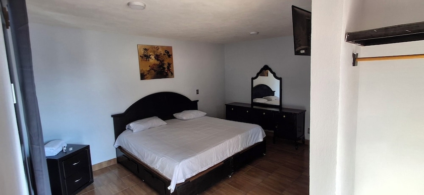 Imagen de la habitación del Hotel La Caba&ntilde;a, Teotihuacan de Arista. Foto 9