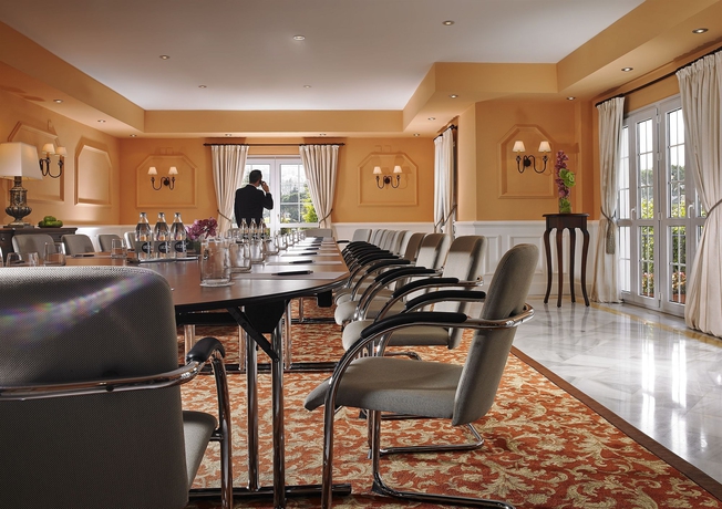 Imagen de los interiores del Hotel La Cala Resort. Foto 16