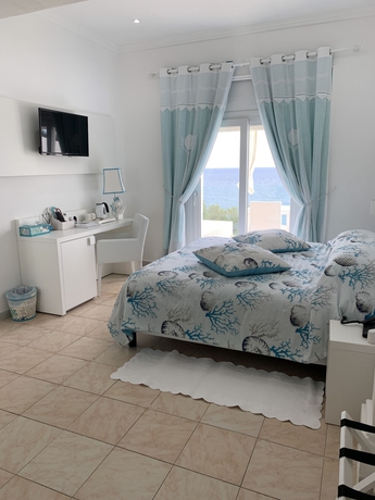 Imagen de la habitación del Hotel La Calanque. Foto 10