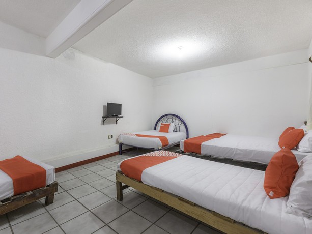 Imagen de la habitación del Hotel La Calenda. Foto 11