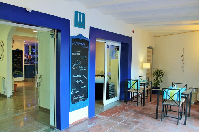 Imagen de los interiores del Hotel La Caleta De Tamariu. Foto 12