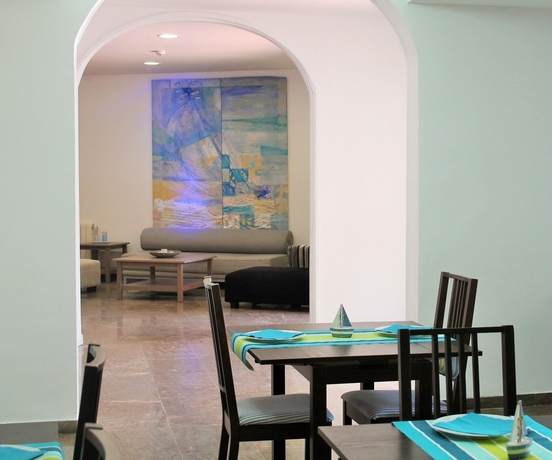 Imagen del bar/restaurante del Hotel La Caleta De Tamariu. Foto 3