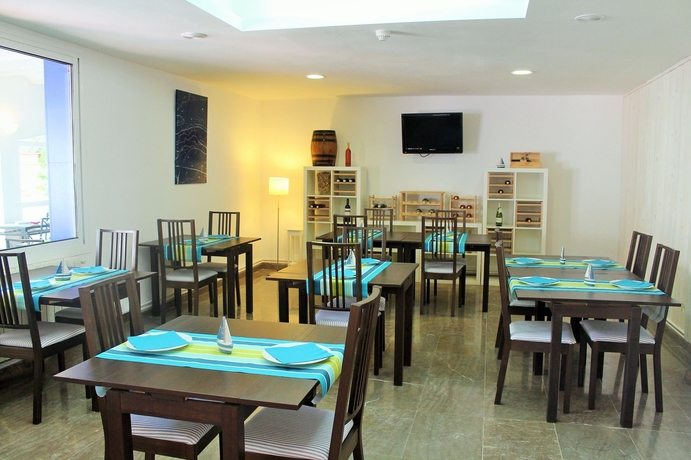 Imagen del bar/restaurante del Hotel La Caleta De Tamariu. Foto 4