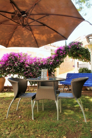 Imagen de los exteriores del Hotel La Caleta De Tamariu. Foto 11