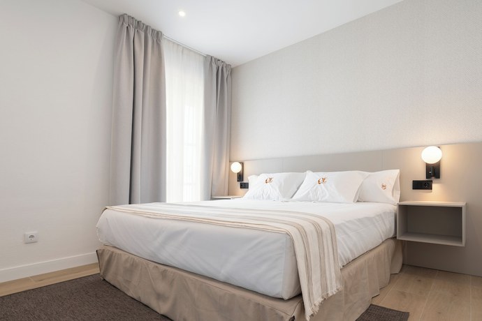 Imagen de la habitación del Hotel La Caleta Qe. Foto 4