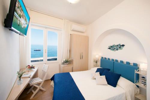 Imagen de la habitación del Hotel La Caletta. Foto 9