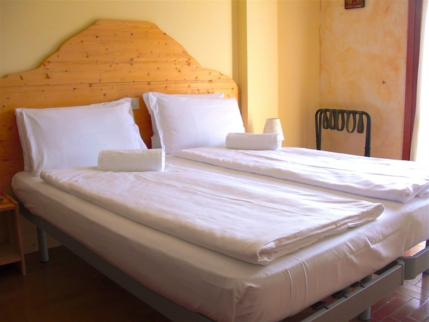 Imagen de la habitación del Hotel La Caminatha. Foto 13