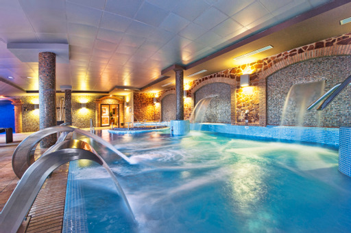 Imagen de la piscina del Hotel La Caminera Club De Campo. Foto 16