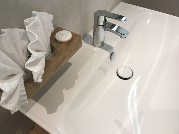 Imagen de la habitación del Hotel La Campagnola, Locarno. Foto 2
