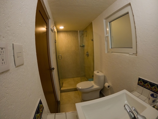 Imagen de la habitación del Hotel La Ca&ntilde;ada, Guanajuato. Foto 17