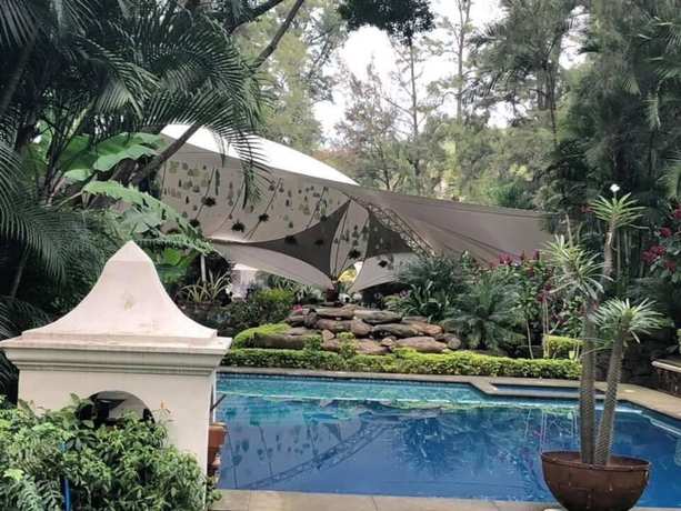 Imagen de la piscina del Hotel La Ca&ntilde;adita by Rotamundos. Foto 11