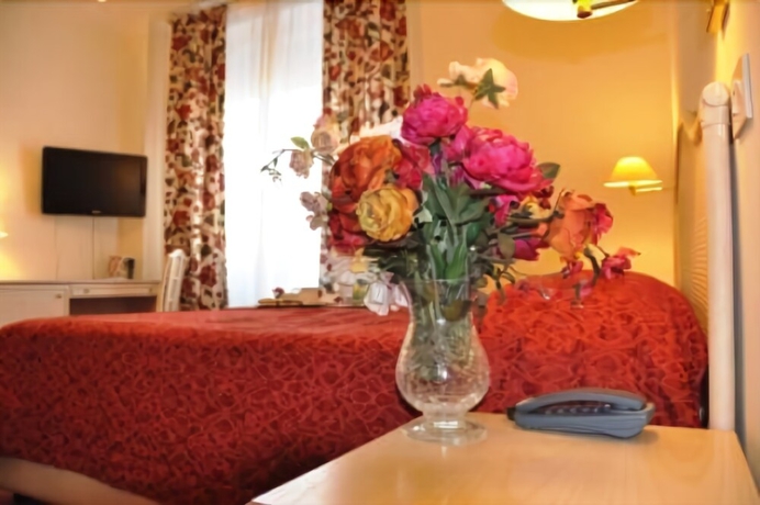 Imagen de la habitación del Hotel La Capannina, G&eacute;nova. Foto 11