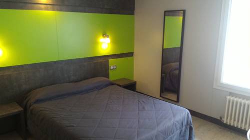 Imagen de la habitación del Hotel La Capelle. Foto 6