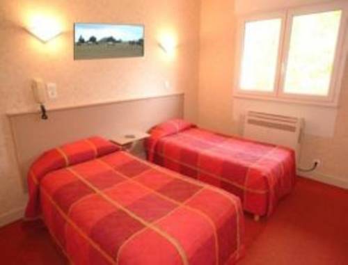 Imagen de la habitación del Hotel La Capelle. Foto 10