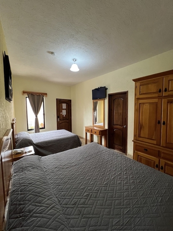 Imagen de la habitación del Hotel La Capilla Bernal. Foto 6