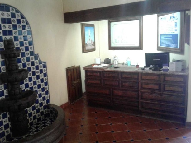 Imagen de los interiores del Hotel La Capilla, Ezequiel Montes. Foto 5