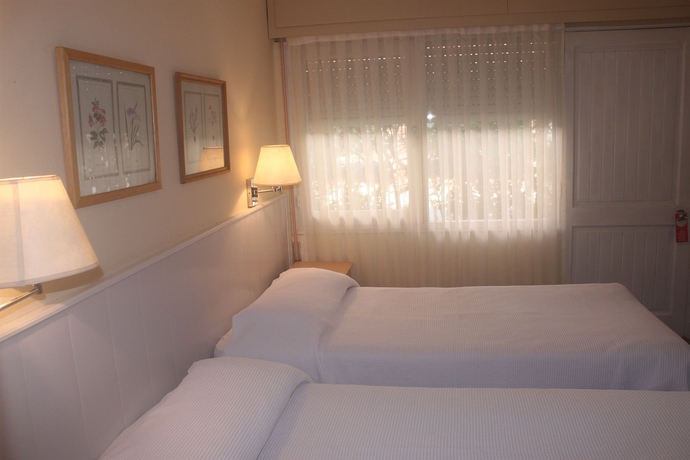 Imagen de la habitación del Hotel La Capilla. Foto 13