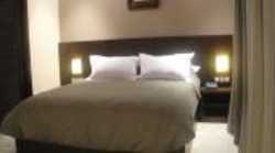 Imagen de la habitación del Hotel La Capitale. Foto 4