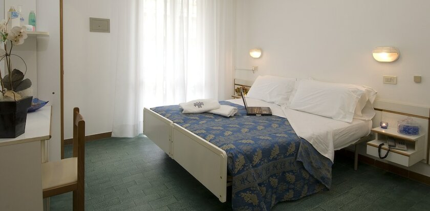 Imagen de la habitación del Hotel La Cappuccina. Foto 12