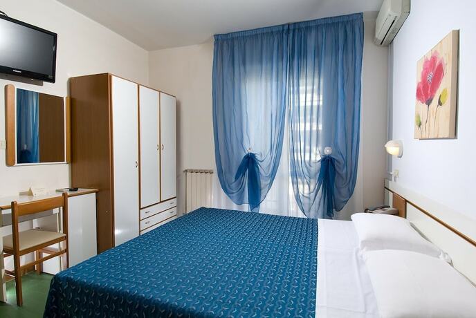 Imagen de la habitación del Hotel La Cappuccina. Foto 19