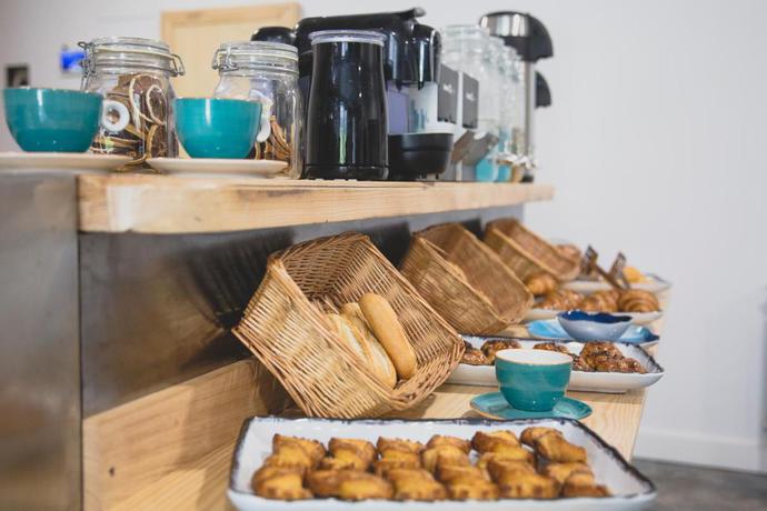 Imagen general del Hotel La Caracola. Foto 6