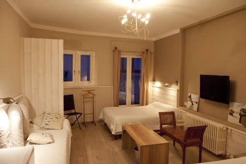 Imagen de la habitación del Hotel La Caravelle, CIBOURE. Foto 12