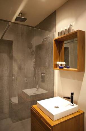 Imagen de la habitación del Hotel La Caravelle, CIBOURE. Foto 15