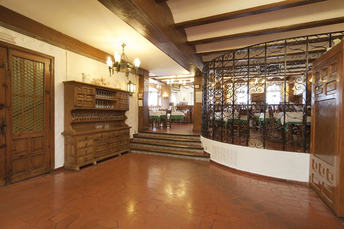 Imagen de los interiores del Hotel La Carreta. Foto 15