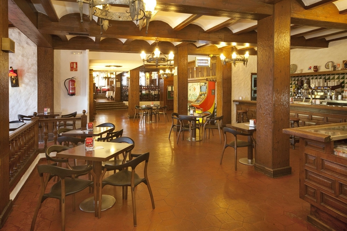 Imagen del bar/restaurante del Hotel La Carreta. Foto 6