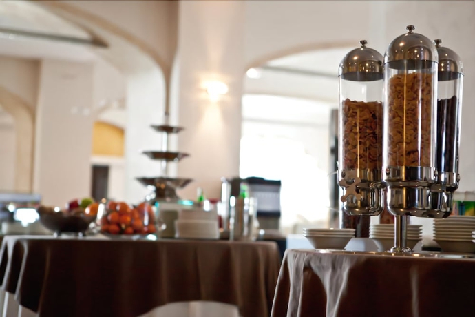 Imagen del bar/restaurante del Hotel La Cartiera. Foto 6