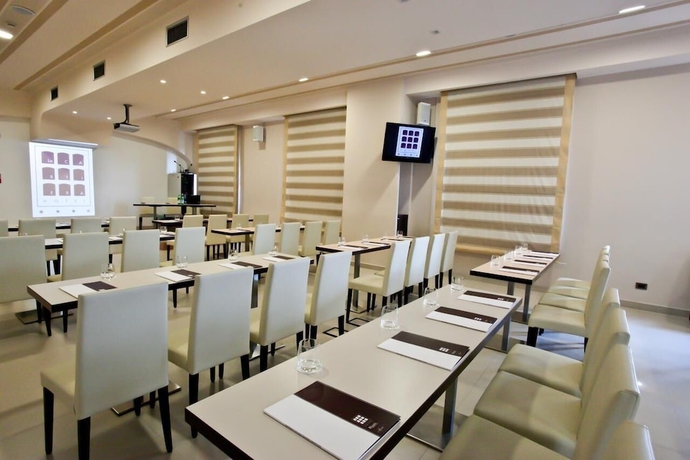 Imagen de los interiores del Hotel La Cartiera. Foto 17