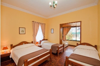 Imagen de los exteriores del Hotel La Cartuja. Foto 7