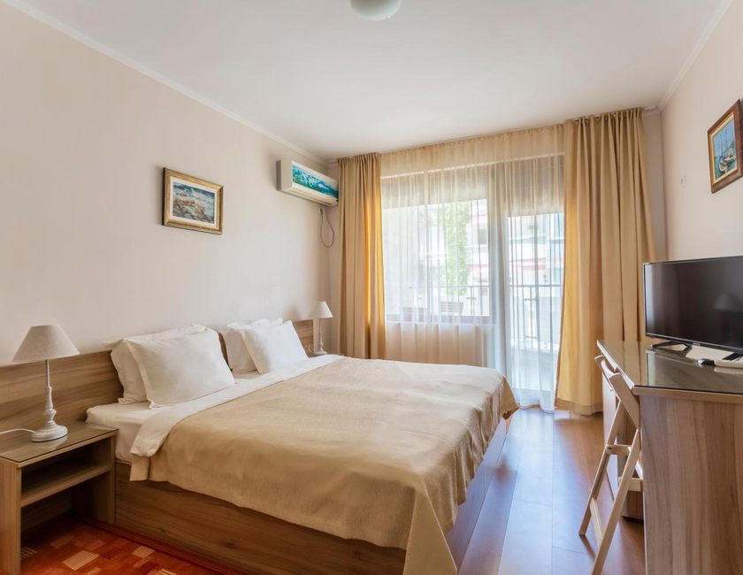 Imagen general del Hotel La Casa Apartments. Foto 17