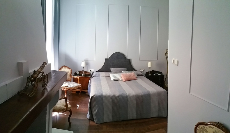 Imagen de la habitación del Hotel La Casa Azul Bandb Apartments. Foto 3