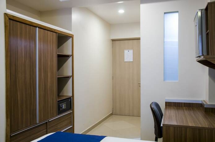 Imagen de la habitación del Hotel La Casa Azul. Foto 16