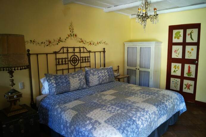 Imagen de la habitación del Hotel La Casa Azul Huasca. Foto 10
