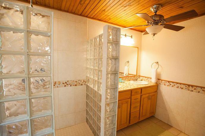 Imagen de los interiores del Hotel La Casa Buena Vida T 21. Foto 4