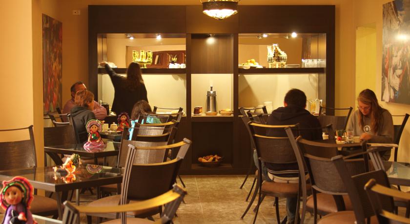 Imagen del bar/restaurante del Hotel La Casa De Don Ignacio. Foto 2