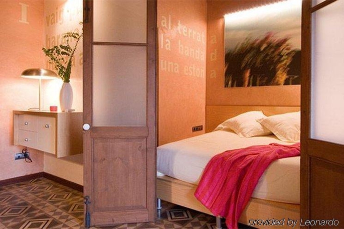 Imagen general del Hotel La Casa De Les Lletres. Foto 2