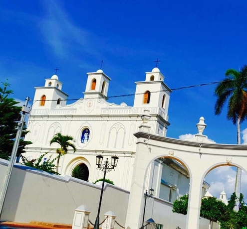 Imagen de los exteriores del Hotel La Casa De Mamap&aacute;n. Foto 7