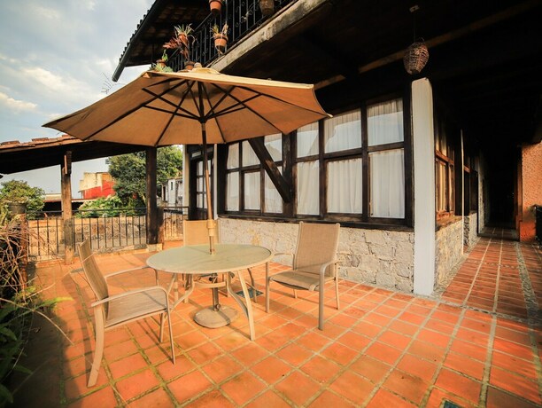 Imagen de la habitación del Hotel La Casa De Piedra By Rotamundos. Foto 15