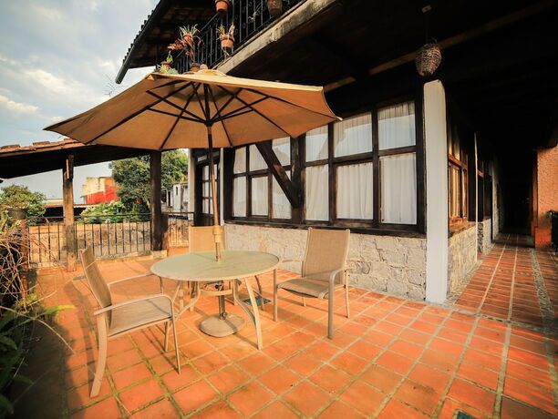 Imagen de la habitación del Hotel La Casa De Piedra By Rotamundos. Foto 23