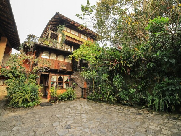 Imagen de los interiores del Hotel La Casa De Piedra By Rotamundos. Foto 39