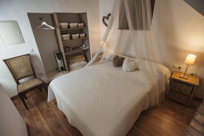 Imagen de la habitación del Hotel La Casa Del Califa. Foto 8