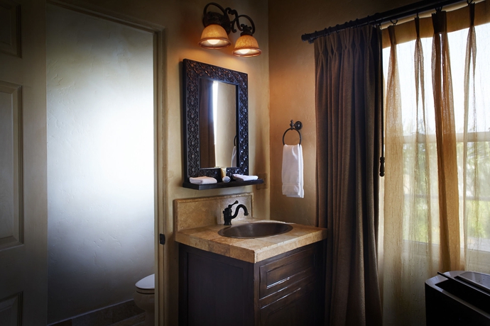Imagen de la habitación del Hotel La Casa Del Camino. Foto 5